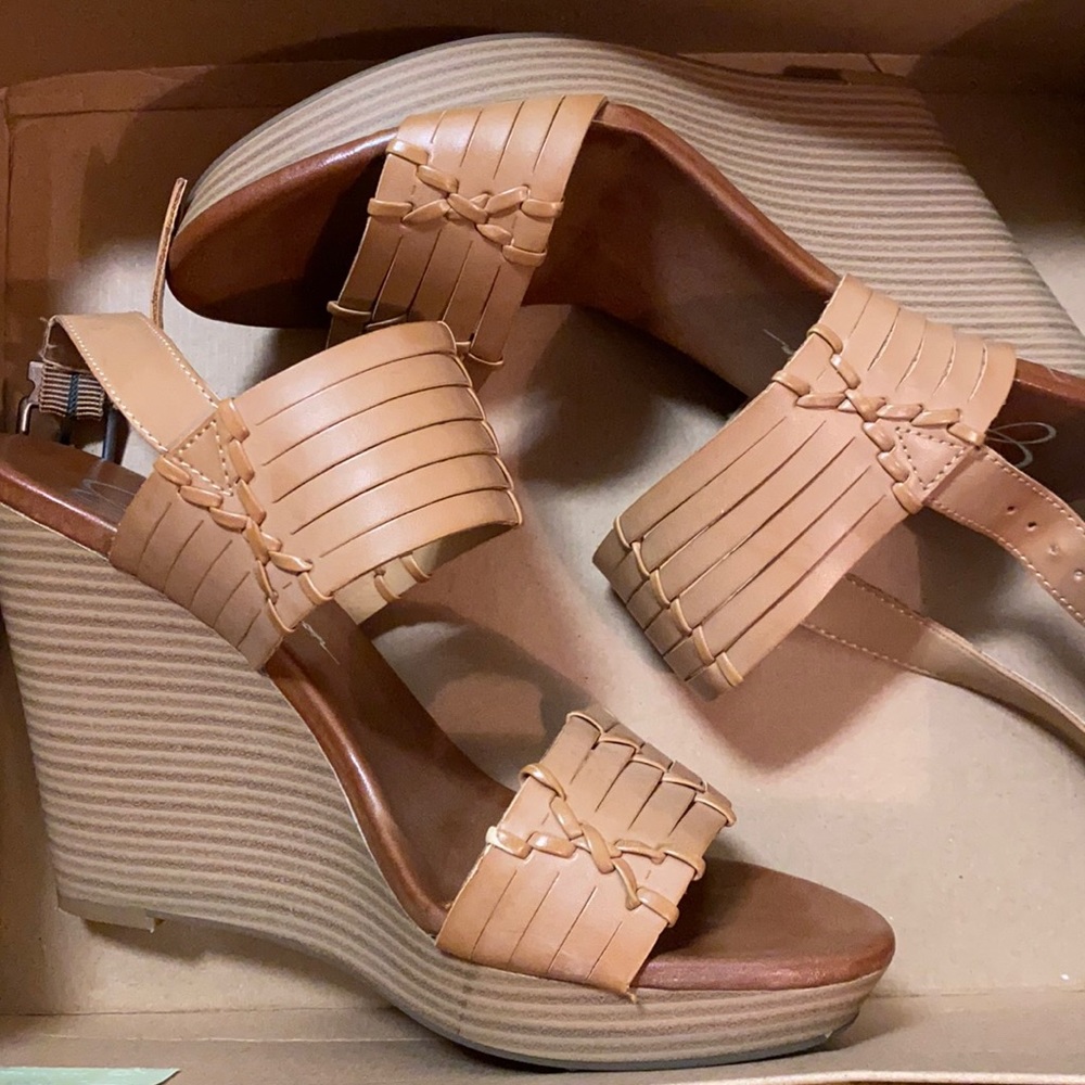 Jessica Simpson wedges